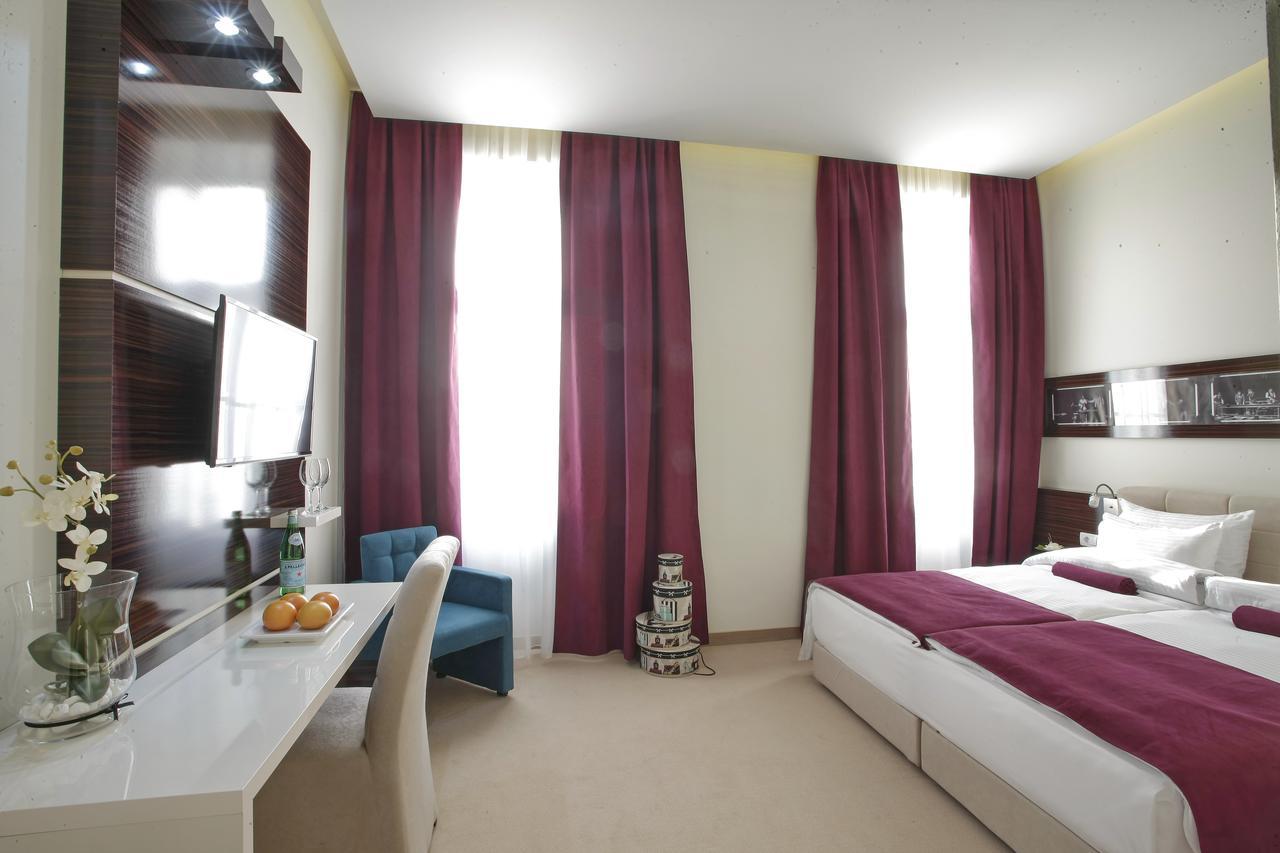 Hotel Theater Belgrade Garni Εξωτερικό φωτογραφία