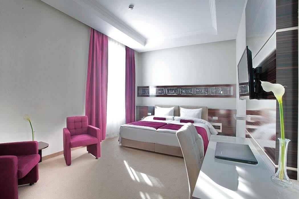 Hotel Theater Belgrade Garni Εξωτερικό φωτογραφία